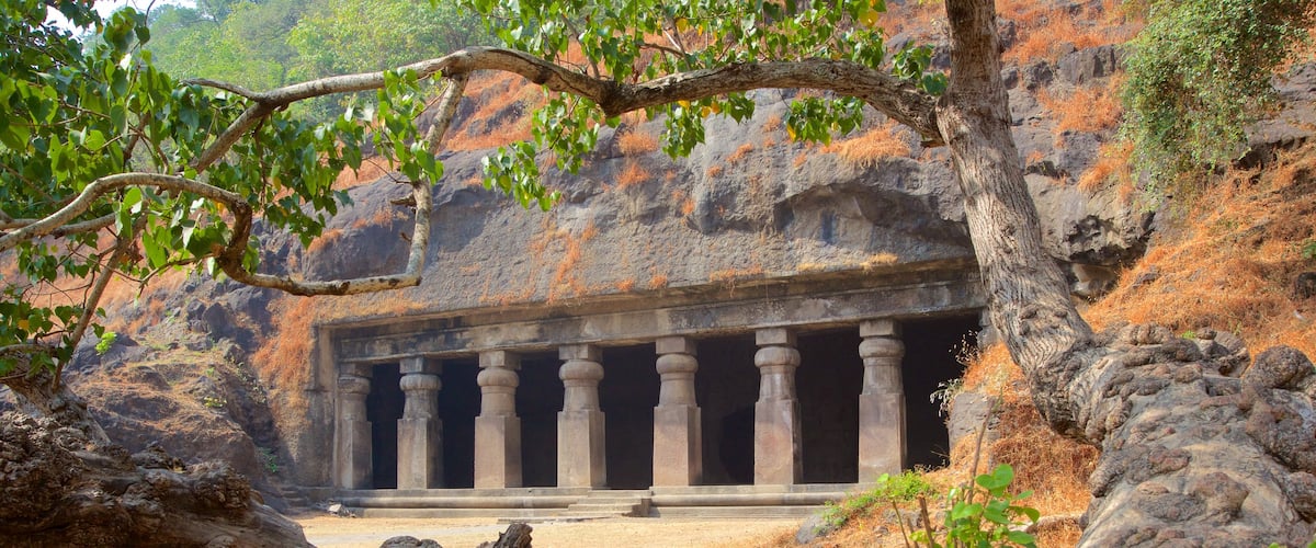 Grottes d\'Elephanta mettant en vedette grottes et patrimoine historique