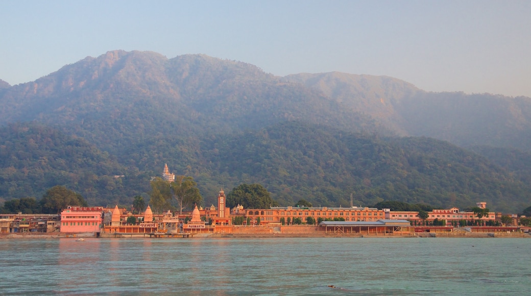 Parmarth Niketan showing tranquil scenes and a river or creek