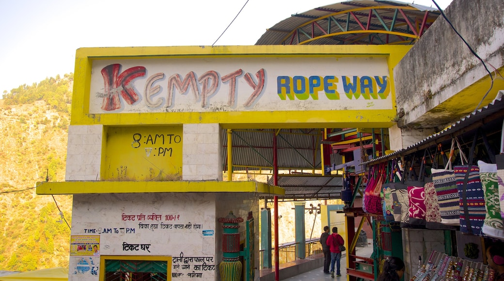 Kempty Falls showing markets