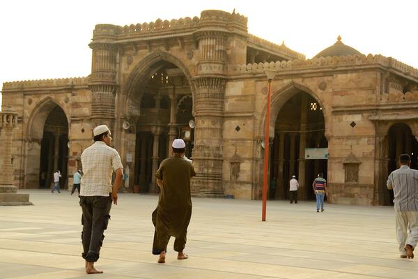 Jama Masjid Mosque featuring heritage architecture, a mosque and heritage elements