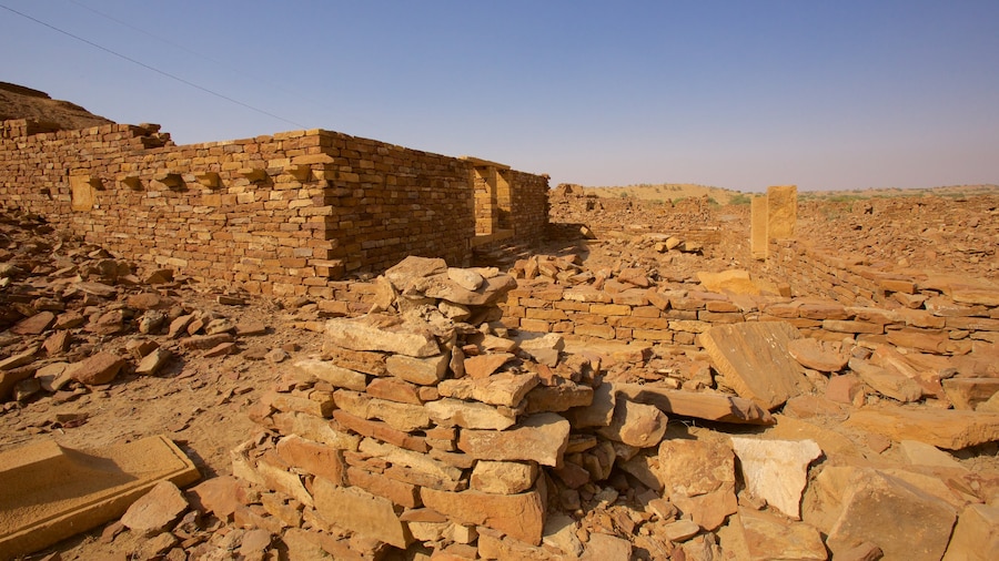 Khaba Fort bevat woestijnen, historisch erfgoed en een ruïne