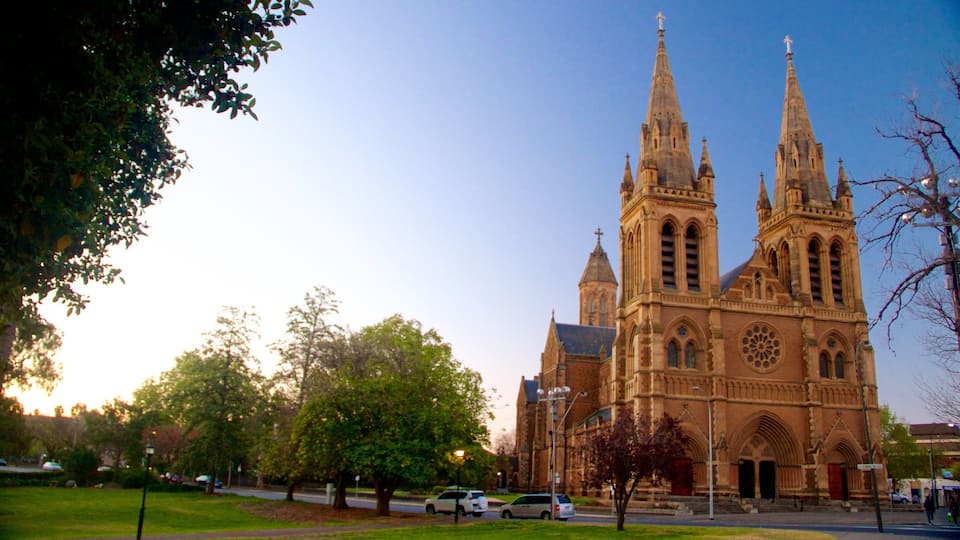 St Peter\'s Cathedral showing religious aspects, heritage architecture and heritage elements
