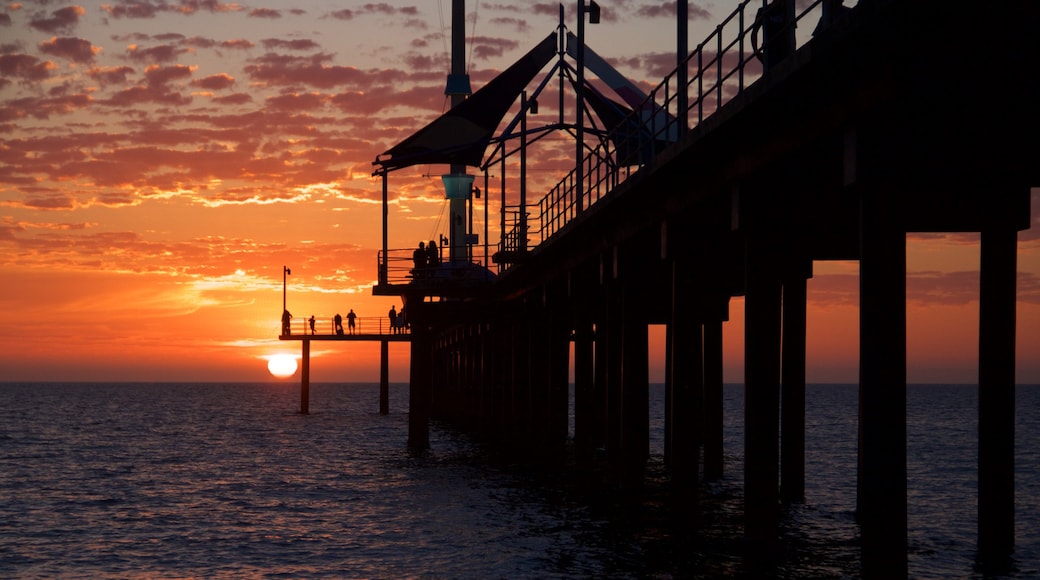 Adelaide showing a sunset, views and general coastal views