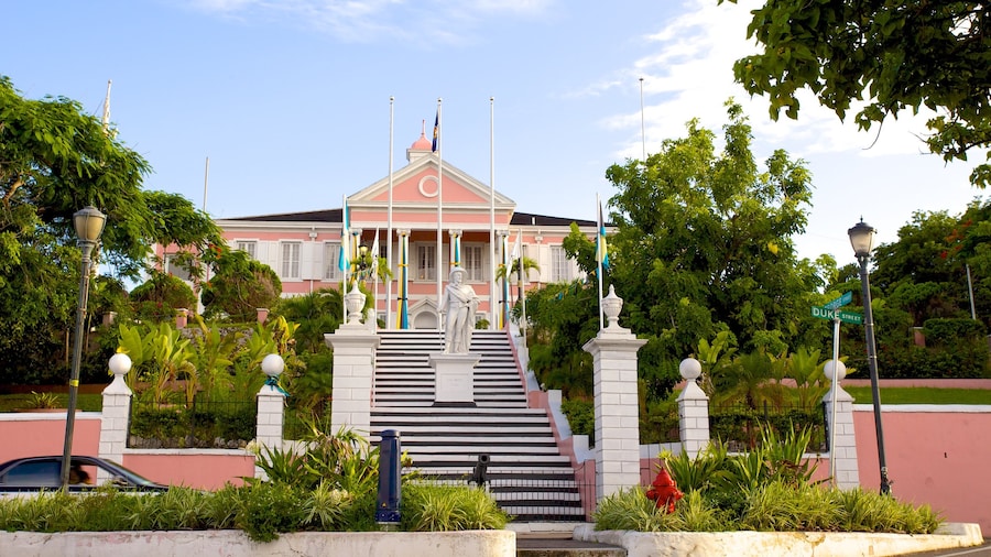 Government House qui includes statue ou sculpture et bâtiment public