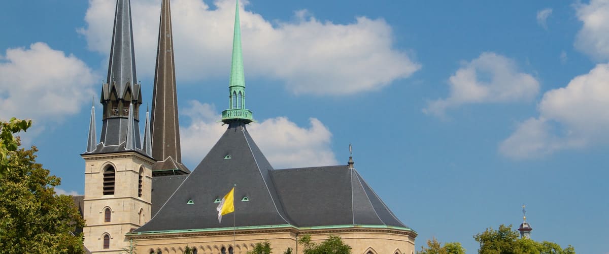 Luxemburgo mostrando una iglesia o catedral y patrimonio de arquitectura