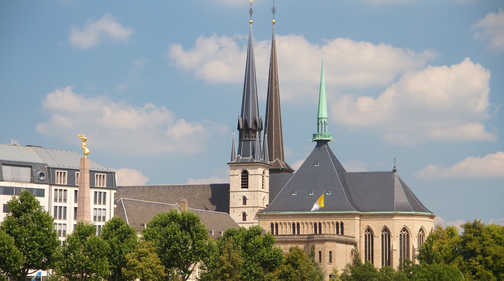 Adolphe Bridge which includes heritage architecture and a church or cathedral