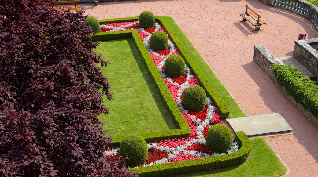 Herdenkingsmonument Gëlle Fra bevat een park