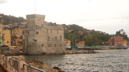 Rapallo featuring heritage architecture and general coastal views