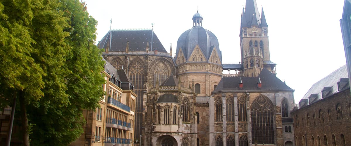 Aachener Dom das einen Kirche oder Kathedrale, religiöse Aspekte und Geschichtliches