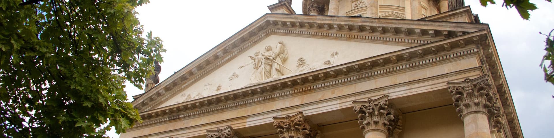 Berlin showing heritage architecture and heritage elements