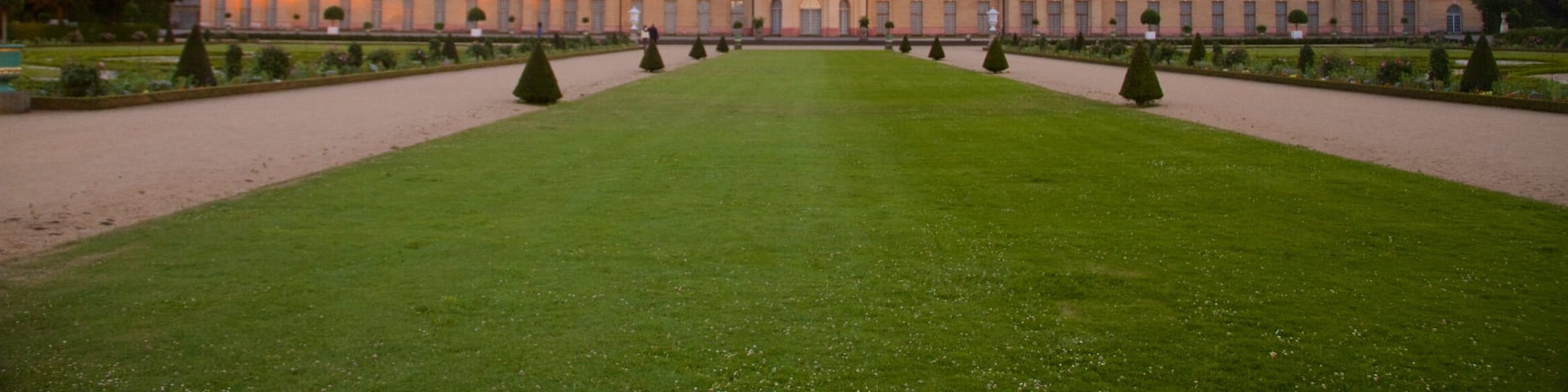 Schloss Charlottenburg showing a sunset, château or palace and heritage elements
