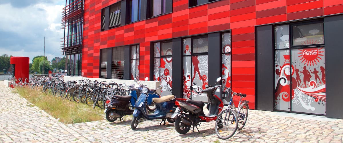 Treptow que inclui arquitetura moderna