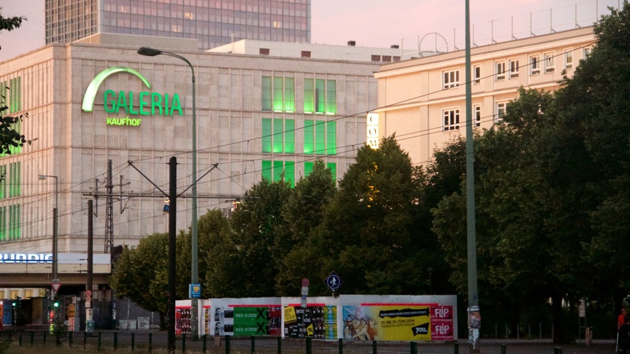 Heiligensee welches beinhaltet Stadt und Beschilderung