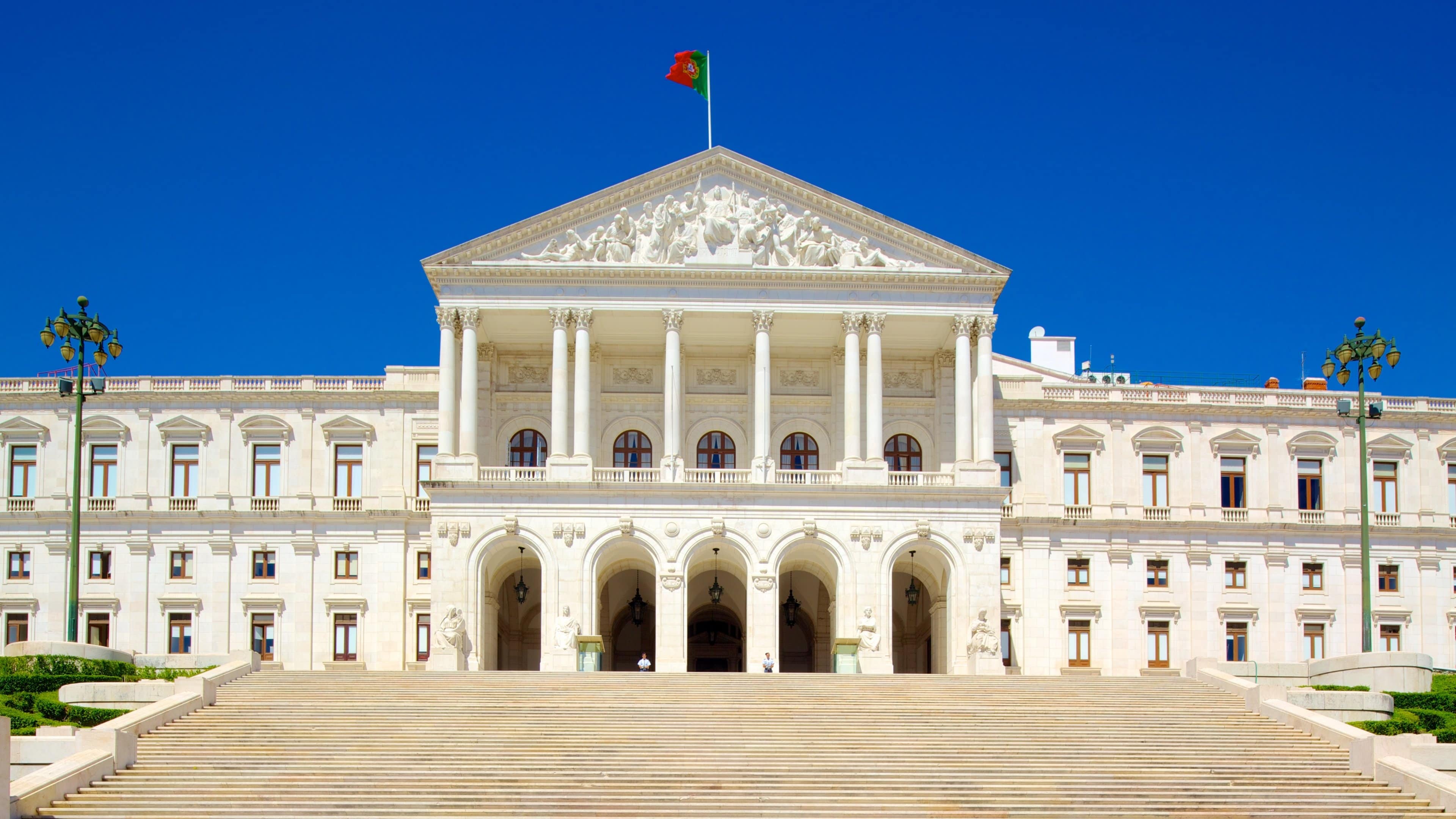 Parliament showing heritage architecture and a city