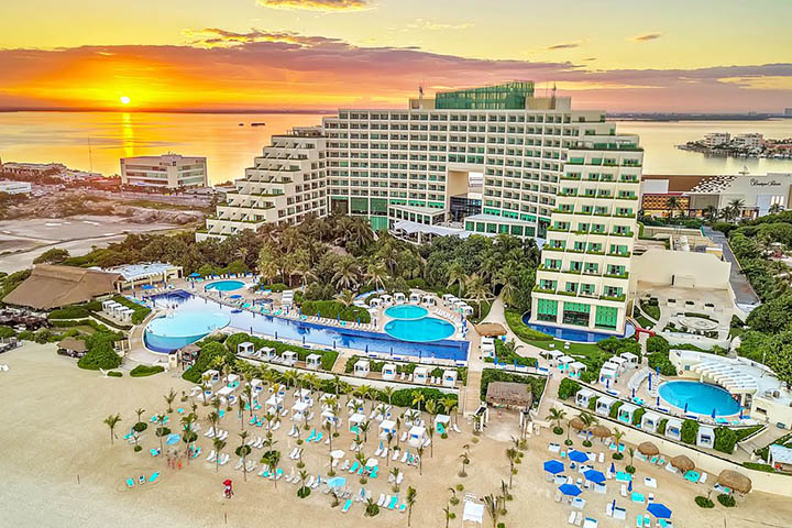 krone Til meditation Tilgivende 9 Best All Inclusive Adults Only Resorts in Cancun (for 2023) | Travelocity