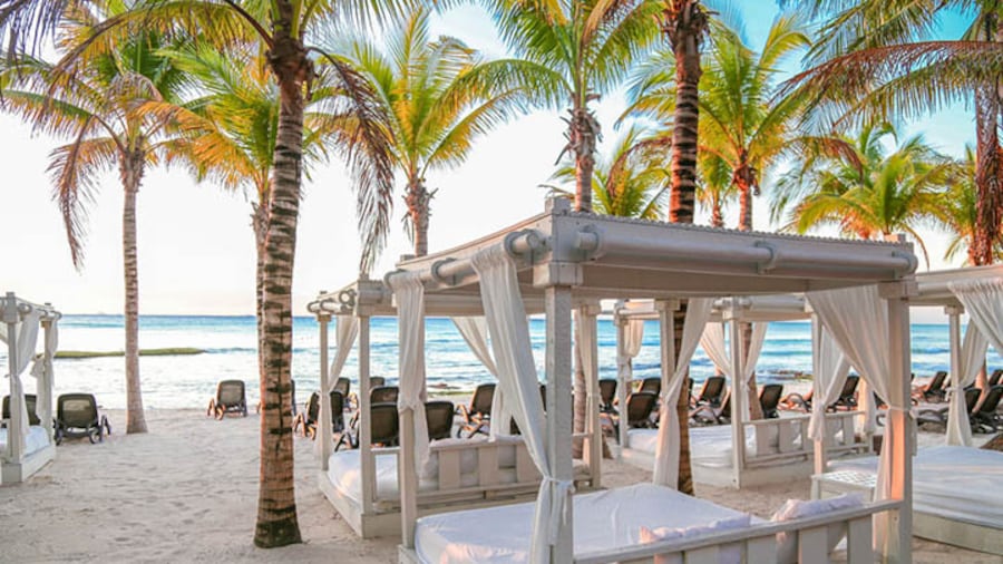 Sandos Caracol Select Club
