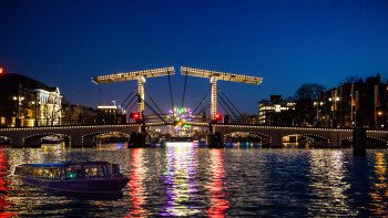 Abendliche Bootsfahrt auf den Kanälen Abendliche Bootsfahrt auf den Kanälen