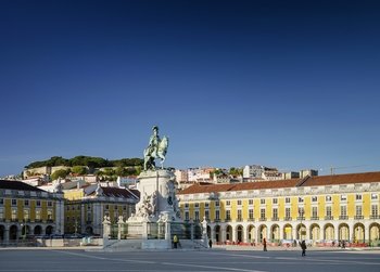 Ganztägige Sightseeing- und Shopping-Tour durch Lissabon ab der Algarve Ganztägige Sightseeing- und Shopping-Tour durch Lissabon ab der Algarve