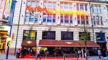 Dinieren im Hard Rock Cafe mit Sitzplatzreservierung Dinieren im Hard Rock Cafe mit Sitzplatzreservierung