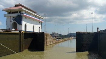 Ausflug zum Panamakanal und Einkaufstour Ausflug zum Panamakanal und Einkaufstour