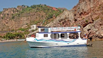 giardini naxos isola things grotto bella cruise