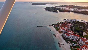 Tour mit dem Flugzeug „Sonnenuntergang in Miami“ Tour mit dem Flugzeug „Sonnenuntergang in Miami“