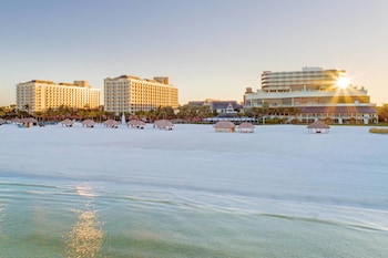 3 outdoor pools, open 8:00 AM to 10:00 PM, free cabanas, pool umbrellas