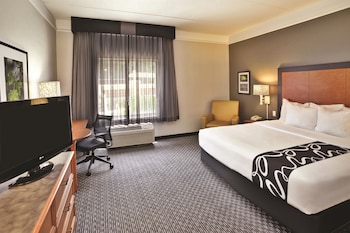 朝食 (コンチネンタル ブレックファスト 、無料)