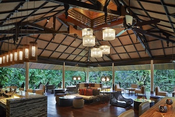 Breakfast, lunch, dinner served; international cuisine, pool views