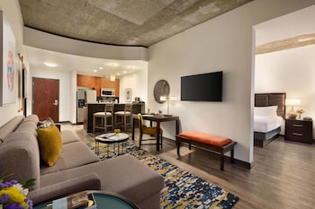 Suite, 1 Bedroom, Balcony, Corner | Premium bedding, pillowtop beds, in-room safe, desk
