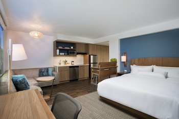 2 restaurantes; se sirven desayunos