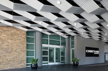 Daily cooked-to-order breakfast for a fee