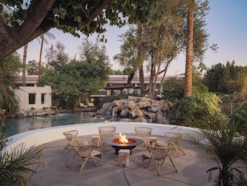 Pool views, serves lunch