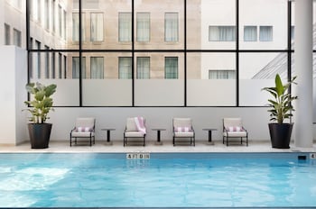 Breakfast, lunch, brunch served; Italian cuisine 