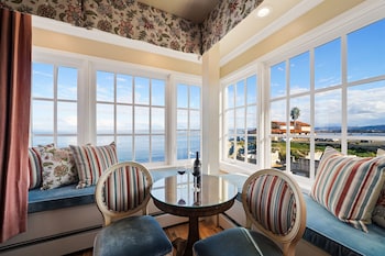 Chambre Deluxe, 1 très grand lit, cheminée, en angle (Ocean) | Literie de qualité supérieure, coffres-forts dans les chambres, bureau