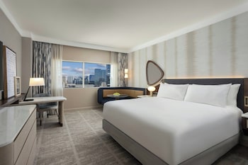 Baritone Suite | 1 bedroom, premium bedding, down comforters, pillowtop beds