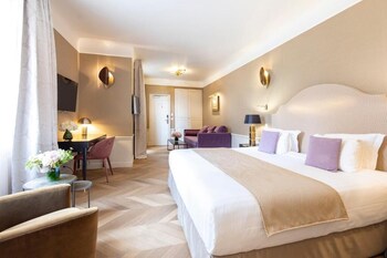 Chambre double ou avec lits jumeaux | 1 chambre, literie de qualité, minibar, coffre-fort