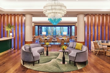 3 outdoor pools, cabanas (surcharge), sun loungers