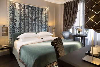 Junior Suite | In-room dining