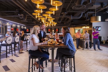 Coffee shop