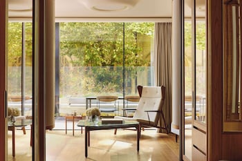 Grand Terrace Suite | 1 bedroom, Egyptian cotton sheets, premium bedding, free minibar items