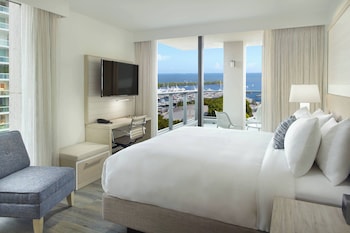 Premium bedding, pillowtop beds, desk, laptop workspace