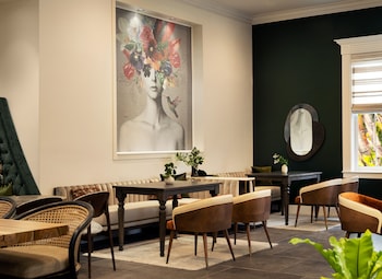 Children’s play area – outdoor