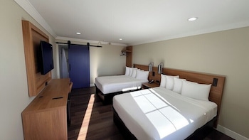 Pillowtop beds, desk, blackout drapes, cribs (free)