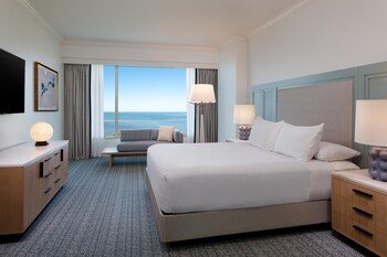 2 piscines extérieures