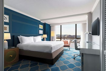 Kamer, 1 kingsize bed, uitzicht op de stad | Uitzicht vanuit de kamer