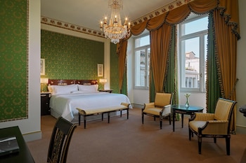 Sauna, steam room, Turkish bath/hammam, body treatments, aromatherapy