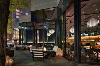 3 bares o lounges, bar de cocteles 