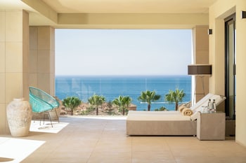 INFINITY POOL GRAND SUITE SEA VIEW | Extérieur