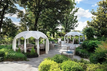 Piscina externa sazonal